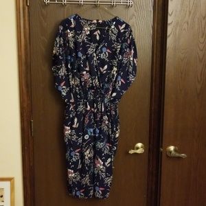 Short sleeve blue flower dress